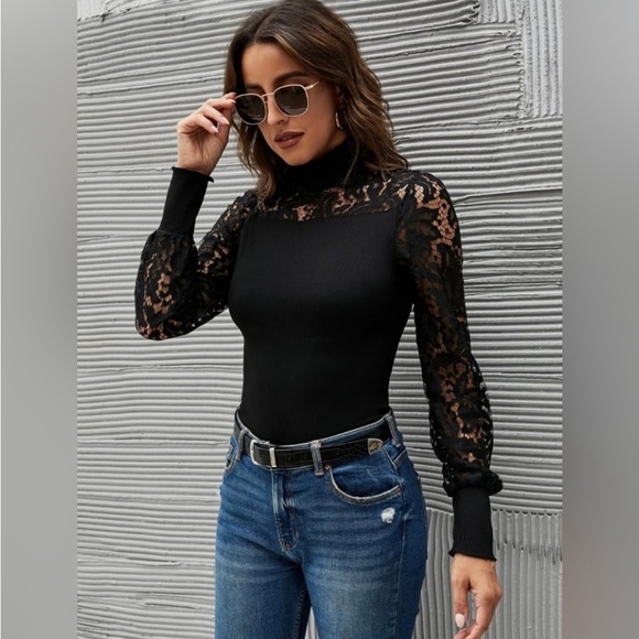 SHEIN Tops - SHEIN Turtleneck Long Sleeve Lace Top Sz Large